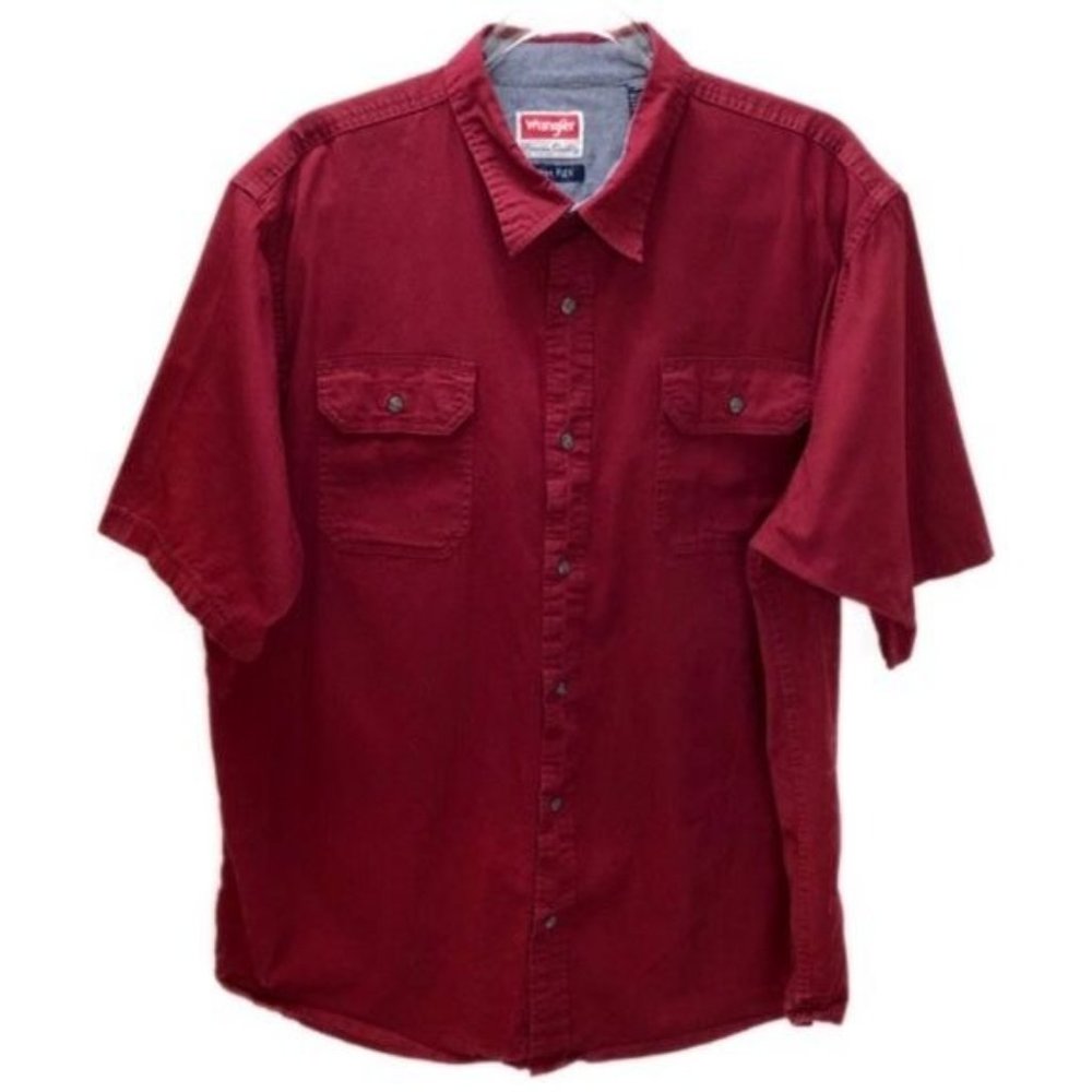 Wrangler Red Comfort Flex Short Sleeves Button Down Size XL